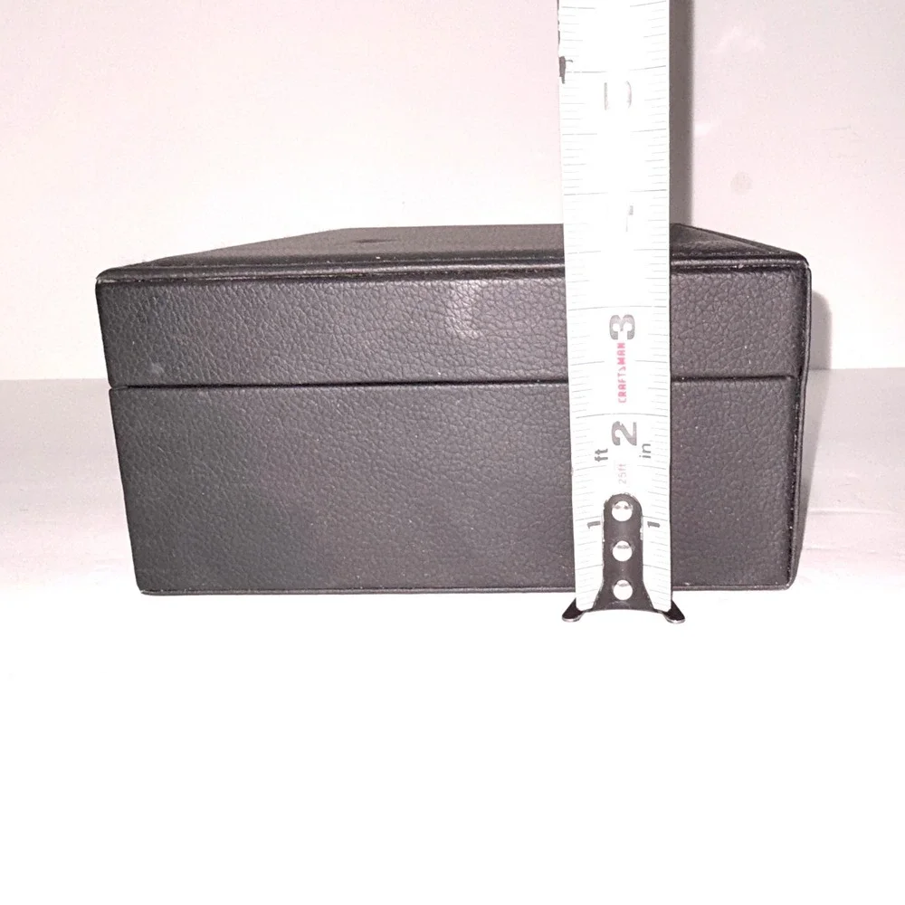 N/A black faux
